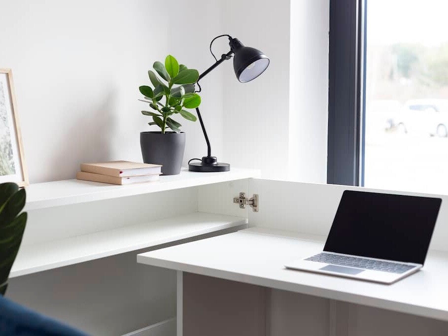 Sarok íróasztal WORK CONCEPT CW-01, Szín: Fehér + Fényes fehér, Változatok: Balos