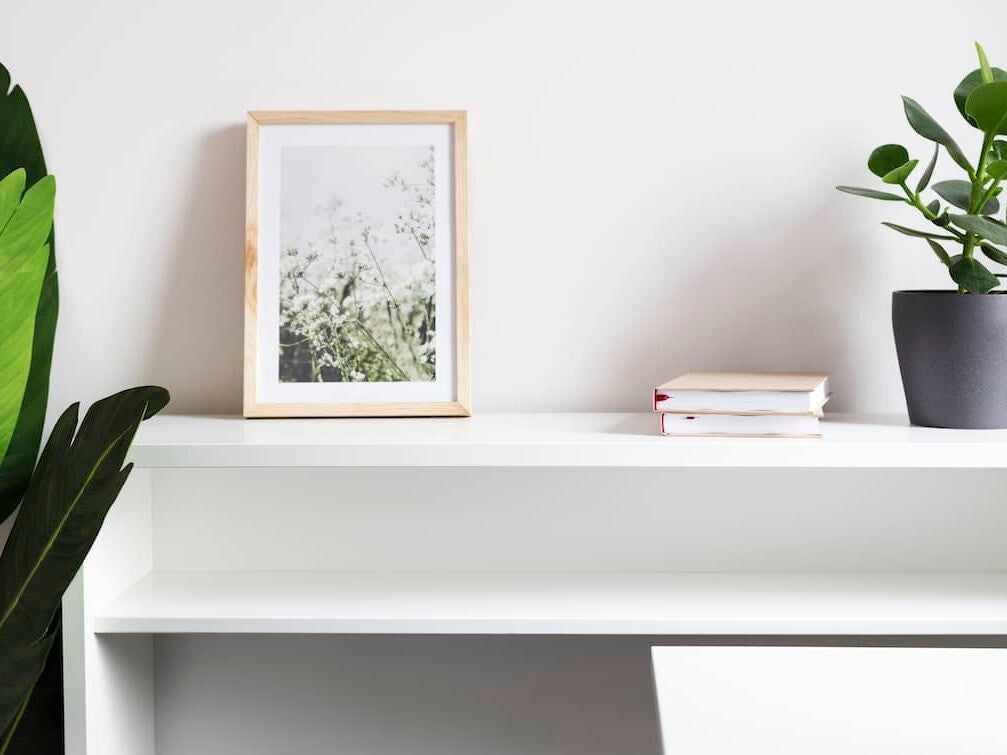 Sarok íróasztal WORK CONCEPT CW-01, Szín: Fehér + Fényes fehér, Változatok: Jobbos