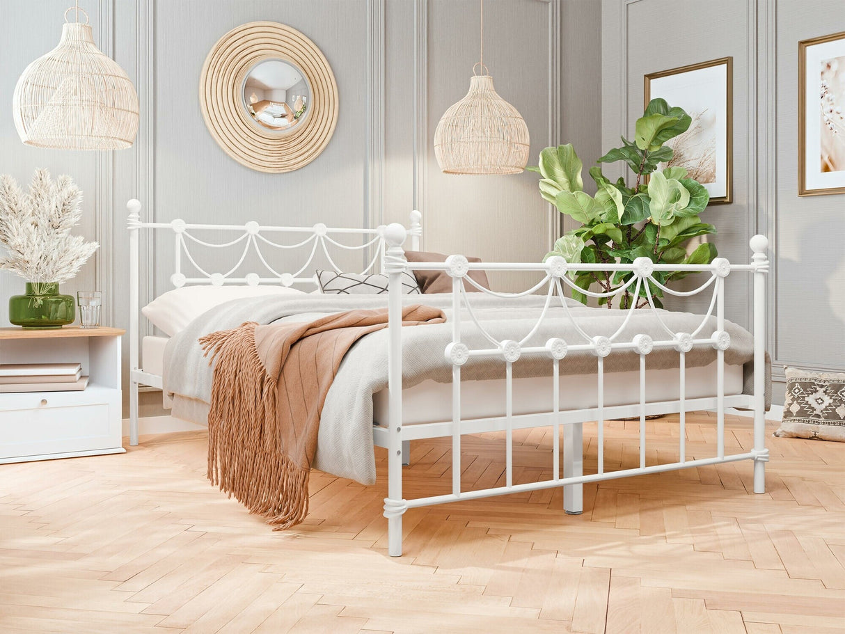 Ágy Łóżko fémowe TAKEZI, Alvó felület mérete: 120 x 200 cm