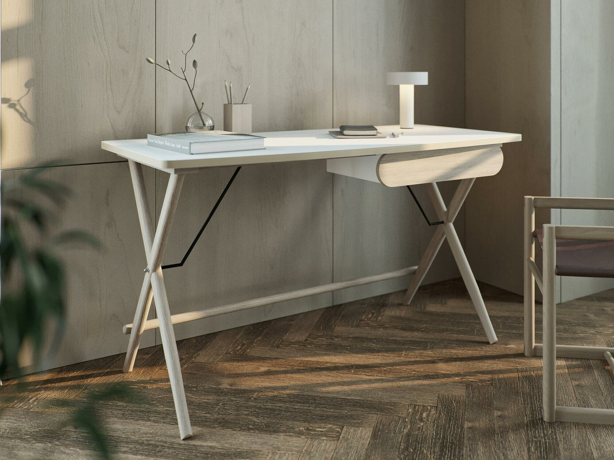 Íróasztal Biurko 1S MATCH MW-01 Biały/Dąb jasny 5903211403453